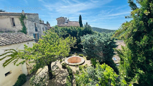 Maison à VAISON-LA-ROMAINE