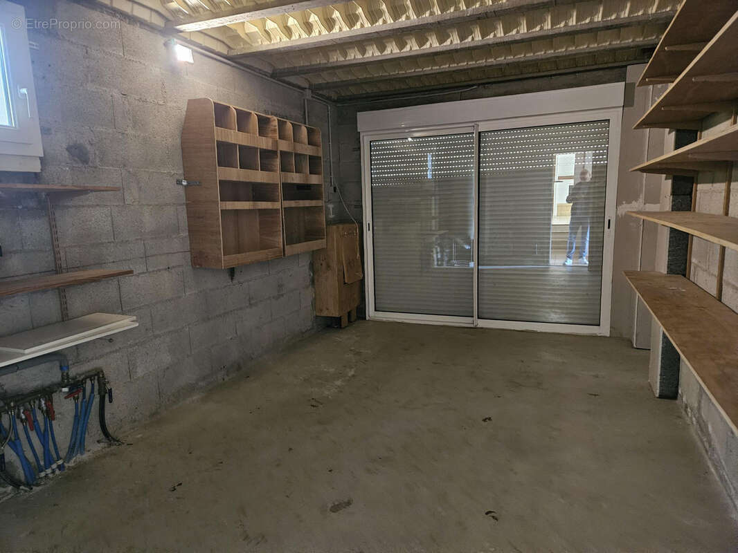 Maison à CAMARET-SUR-AIGUES