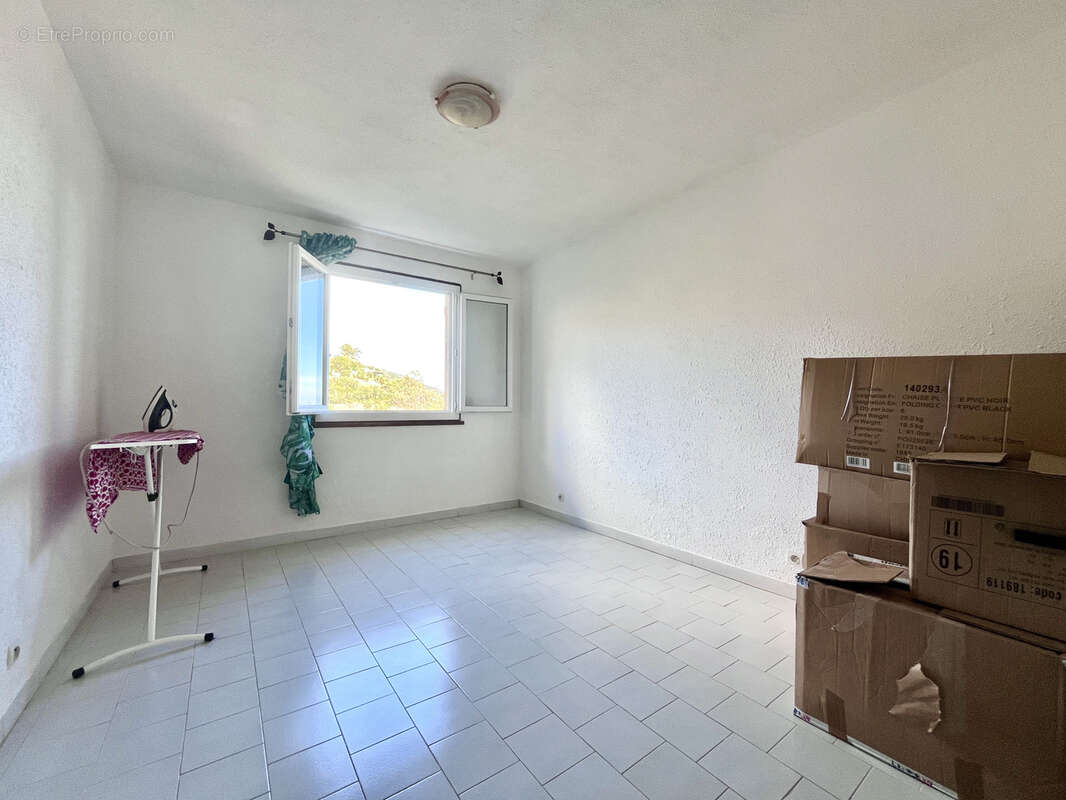 Maison à SAN-MARTINO-DI-LOTA