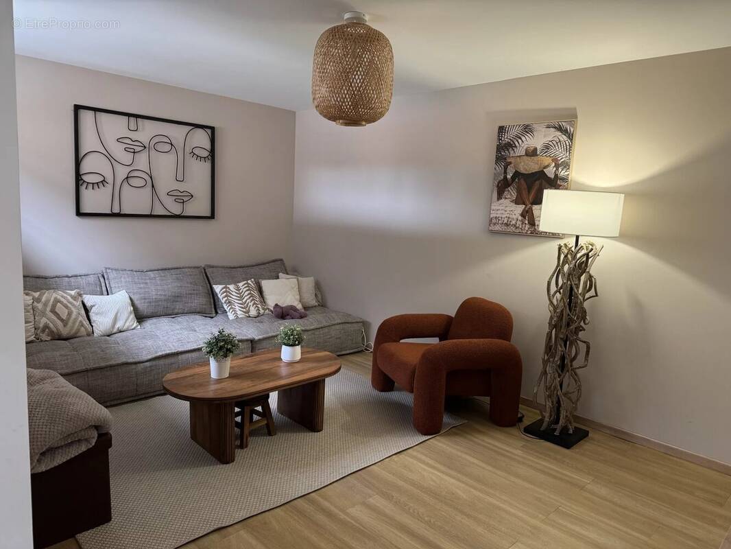 Maison à VENTENAC-EN-MINERVOIS