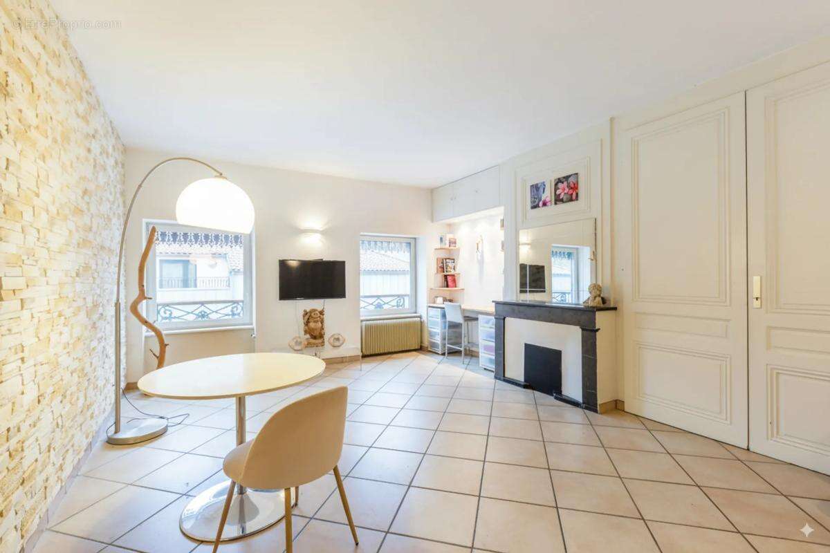 Appartement à LYON-2E
