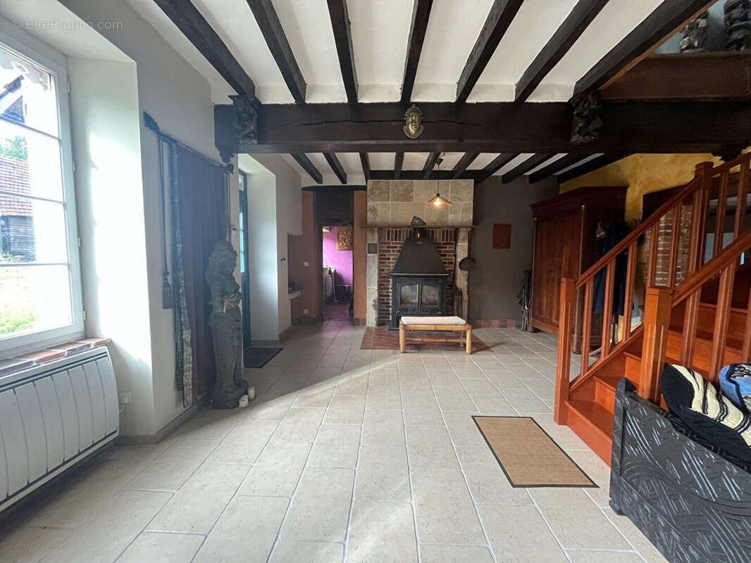 Maison Oizon 4 pièce(s) 100 m2 - photo 4