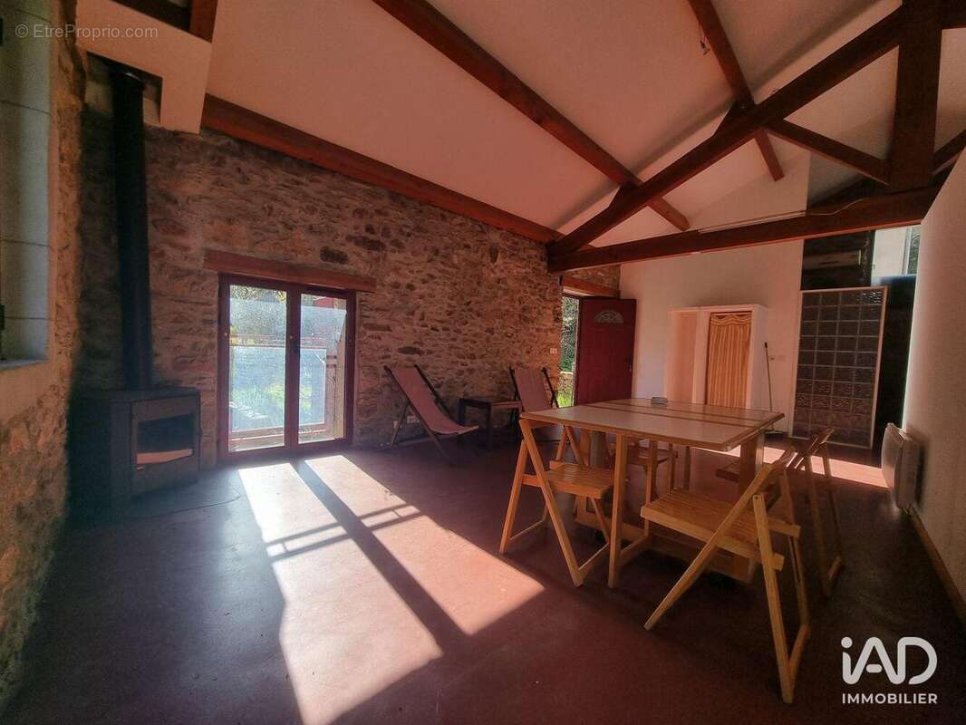 Photo 6 - Maison à AVENE