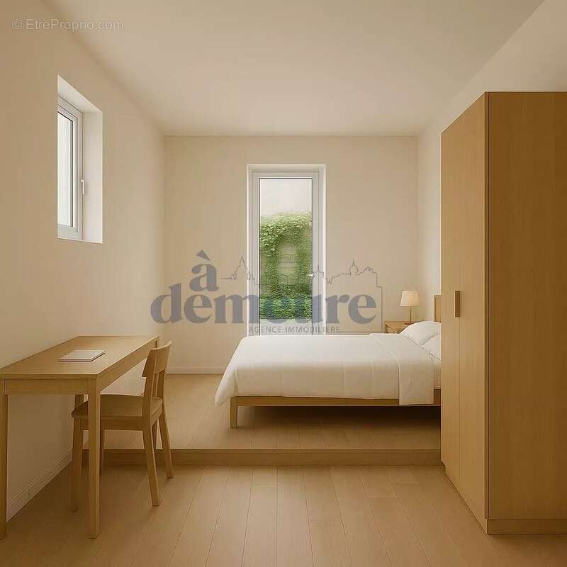 Maison à ISSY-LES-MOULINEAUX