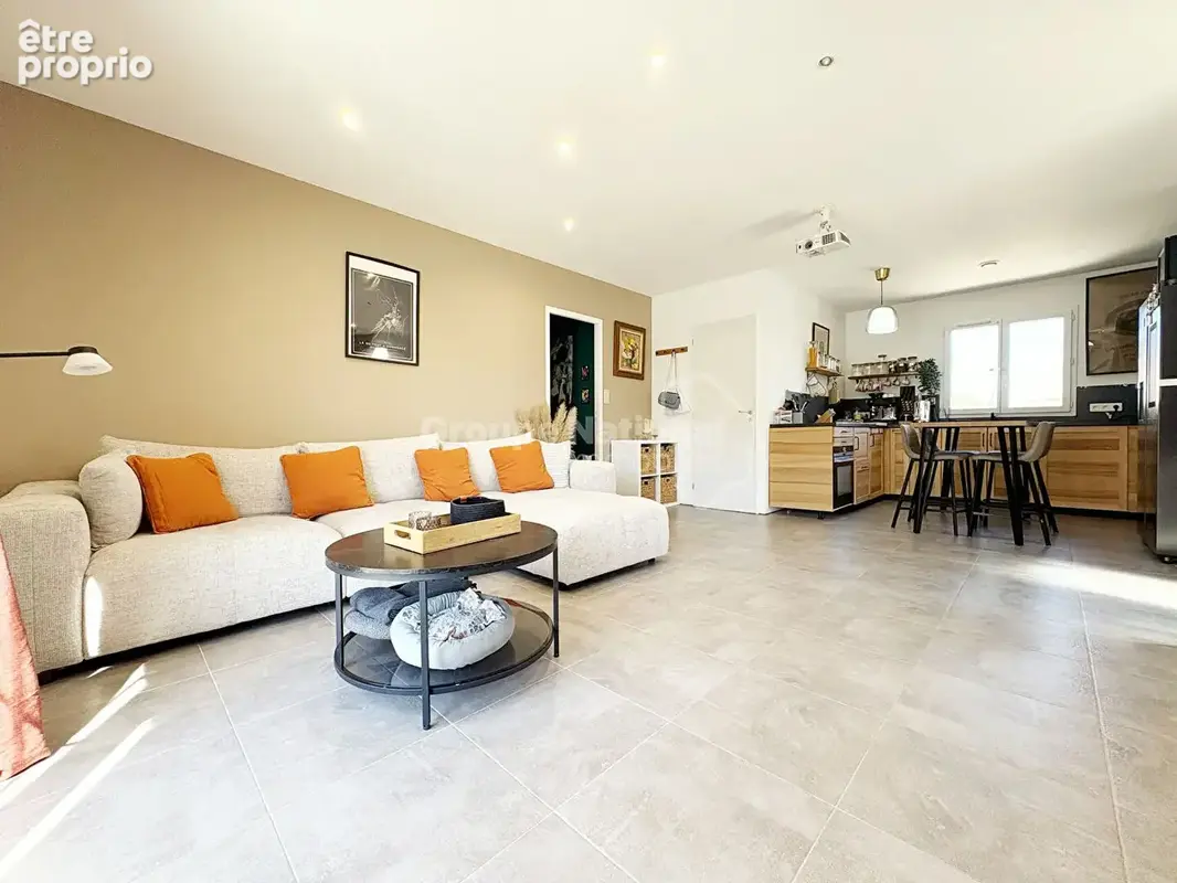 Maison T4 - Plain pied - Lamanon - photo 3
