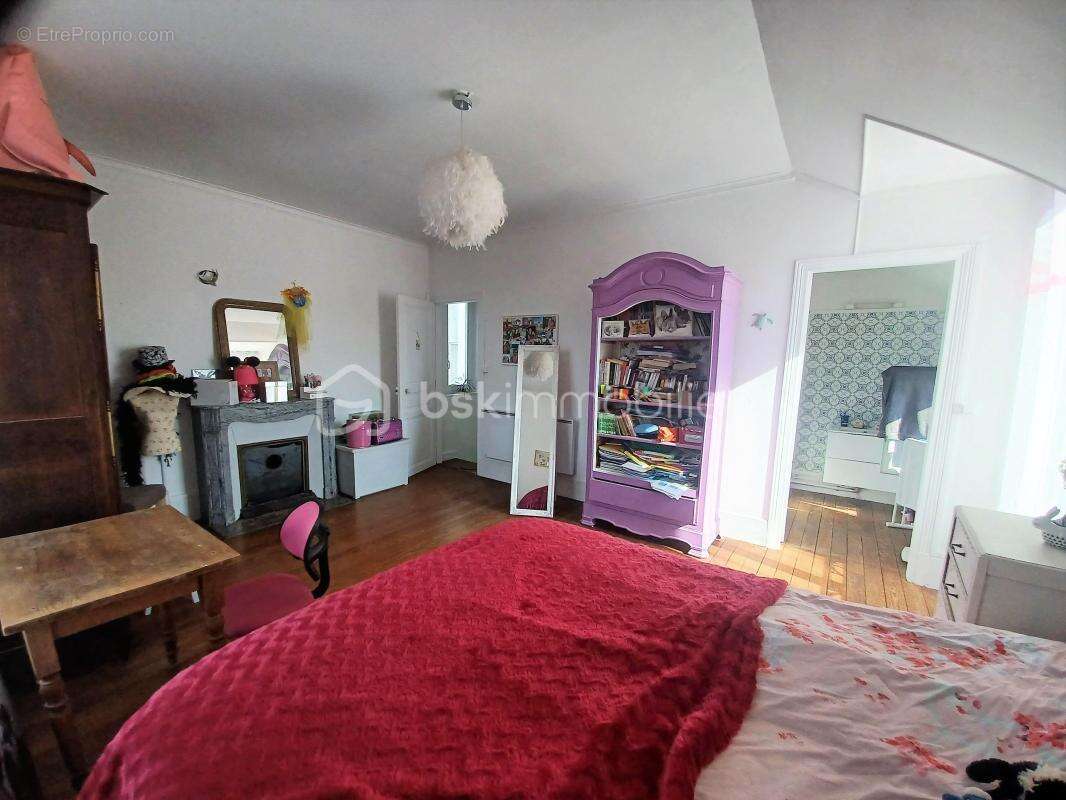 Maison à COULOMMIERS