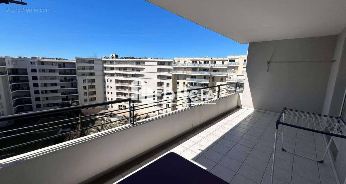 Appartement à MARSEILLE-8E