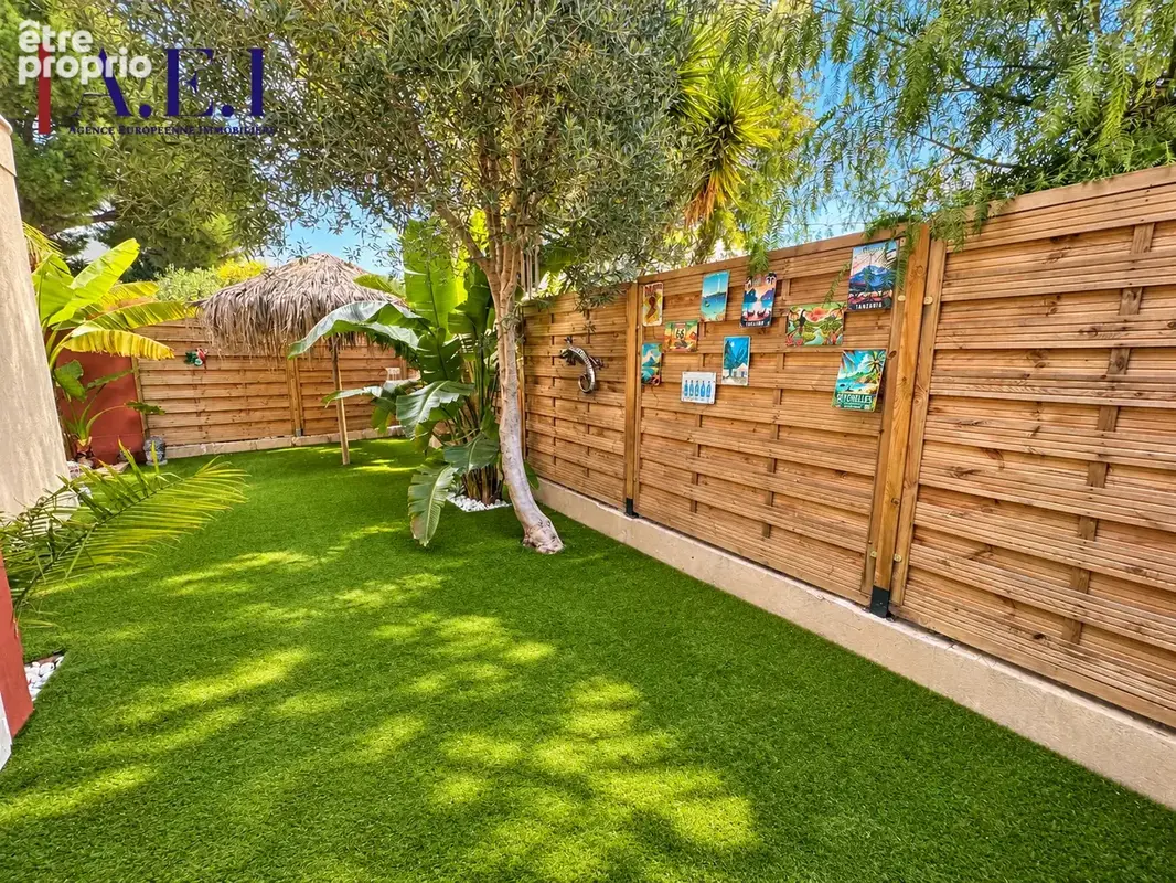 Bas de villa T4 avec jardins et terrasses - photo 2