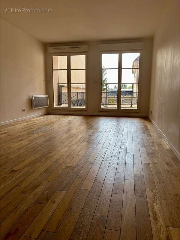 Appartement à MAISONS-LAFFITTE