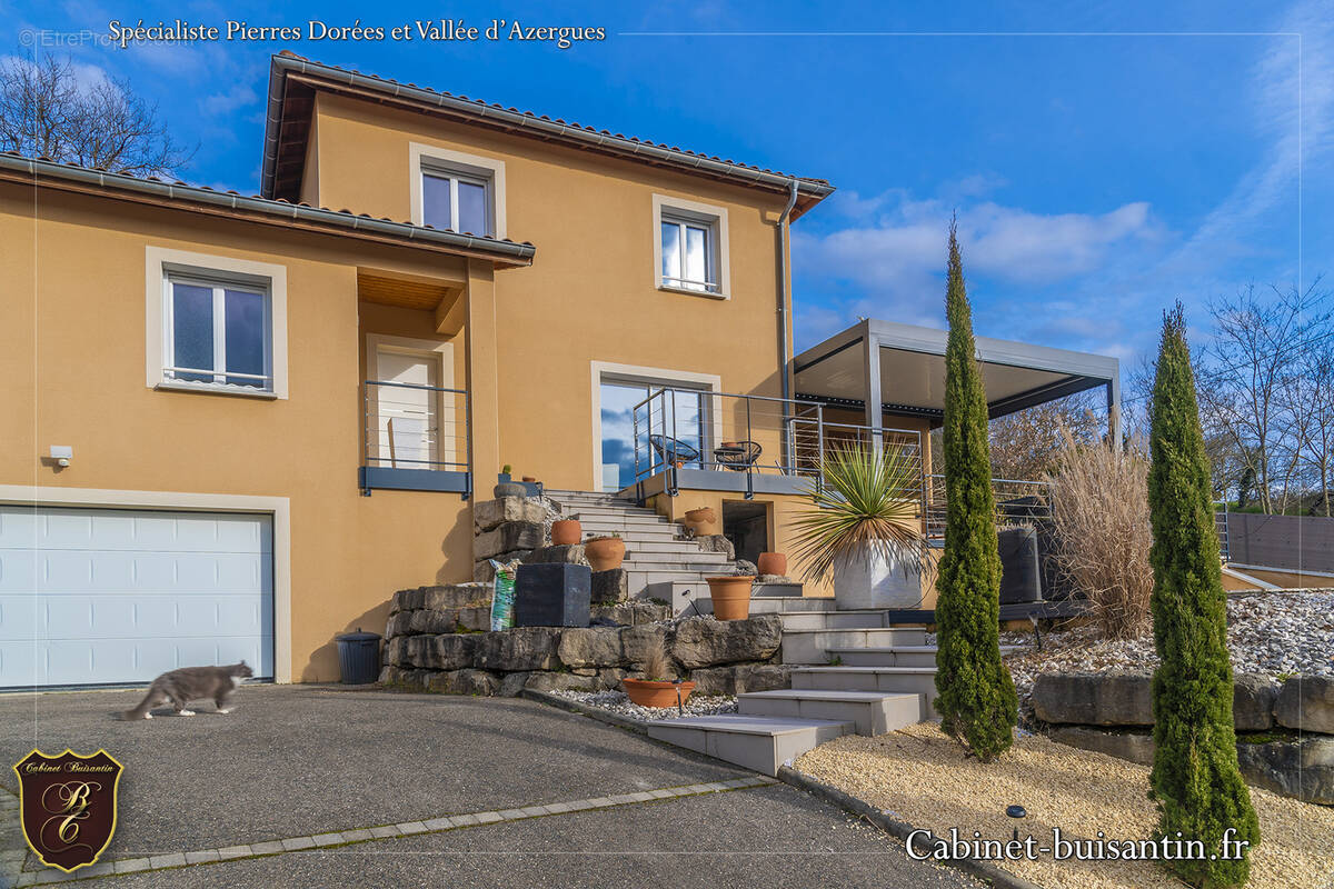 Maison à LE BOIS-D'OINGT