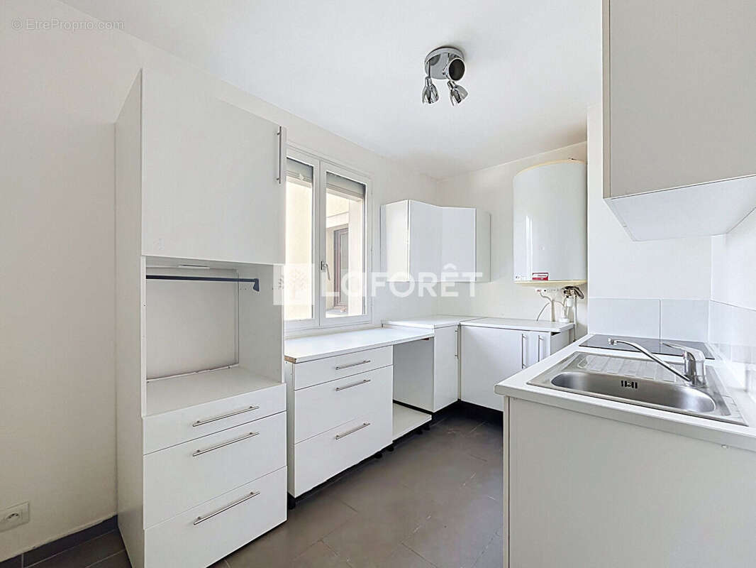 Appartement Saint-Michel-sur-Orge 3 pièce(s) 70 m2 - photo 2