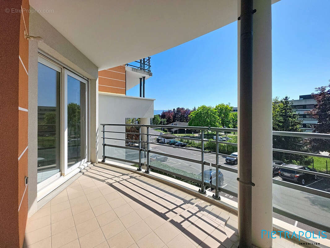 Appartement à FERNEY-VOLTAIRE