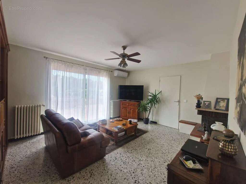 Maison à TRANS-EN-PROVENCE