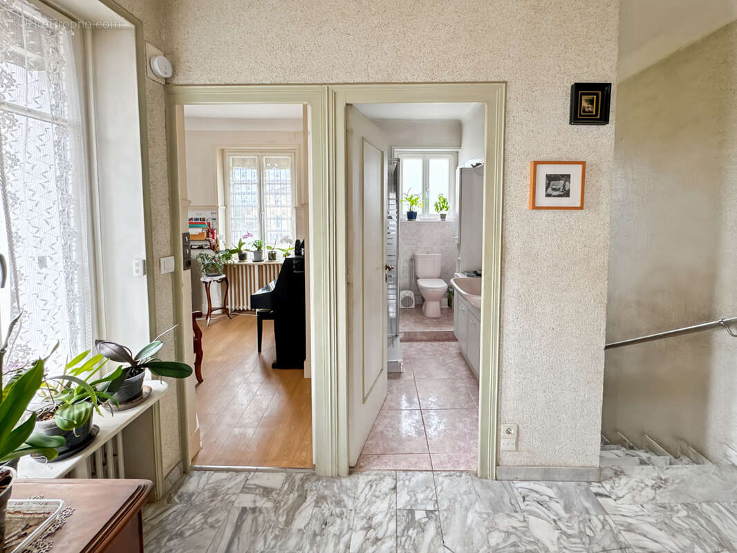 Maison à TREVOUX