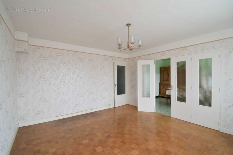 Maison à SERMAIZE-LES-BAINS