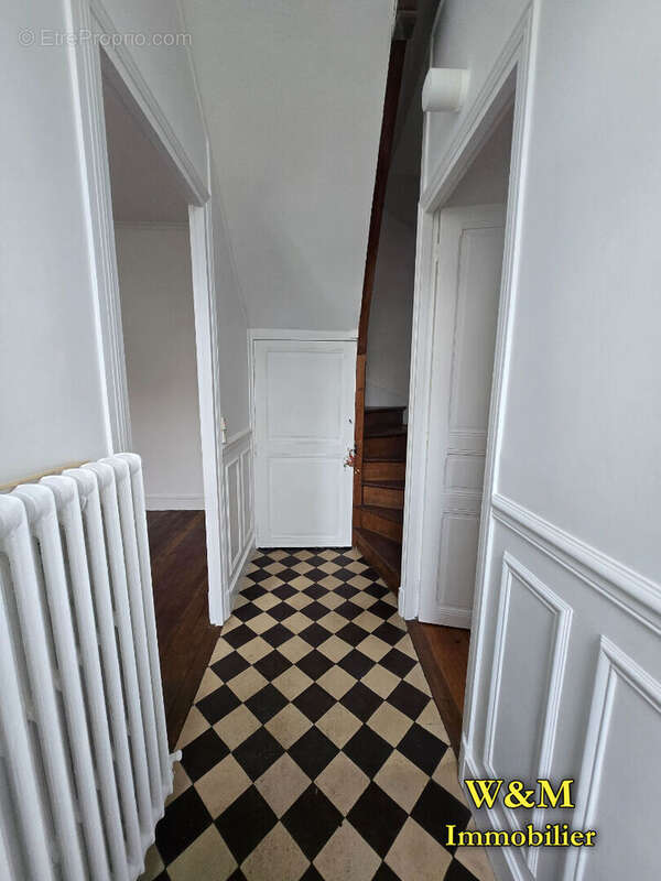 Maison à MALESHERBES