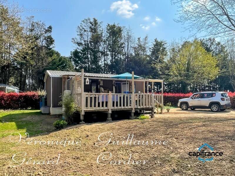Mobil-Home de 32 M² de 2019, confortable avec belle terrasse et parcelle privative a vendre séparément en PRL - photo 2