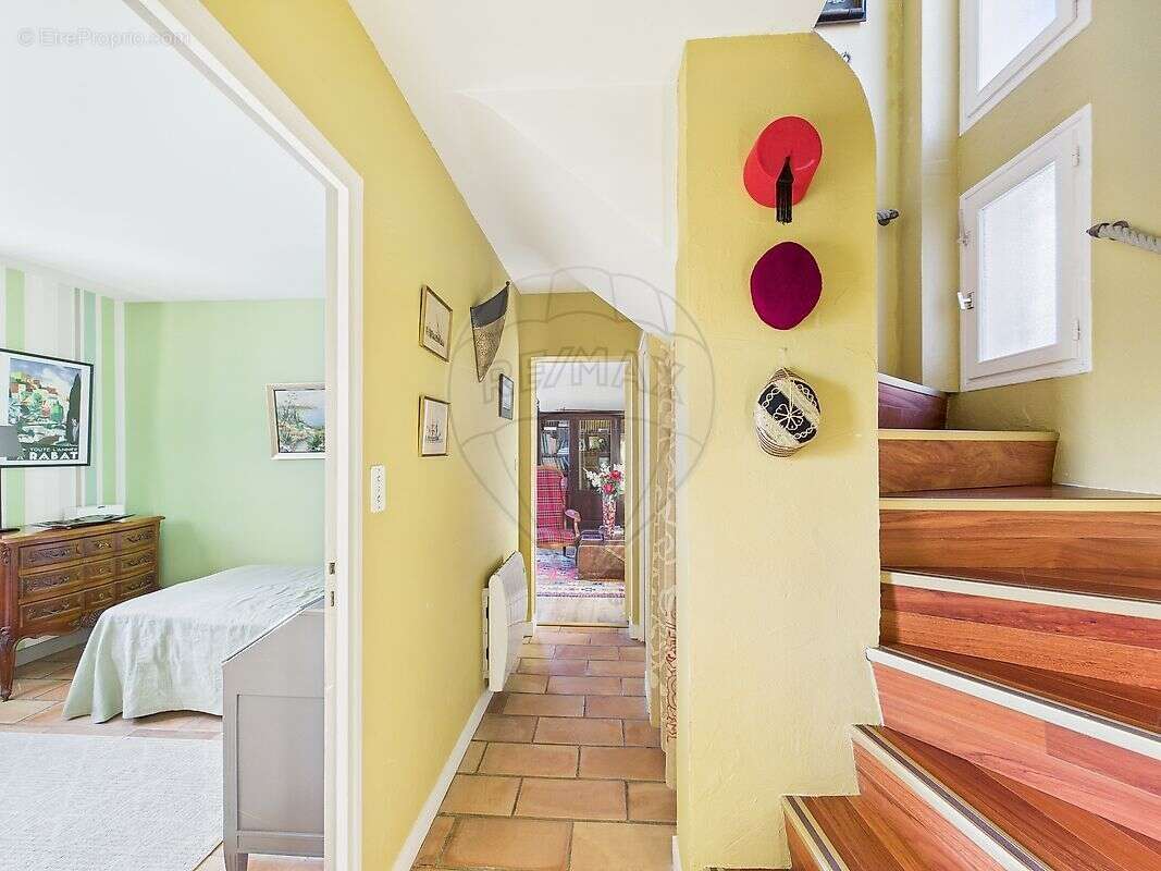 Maison à VAUX-SUR-MER