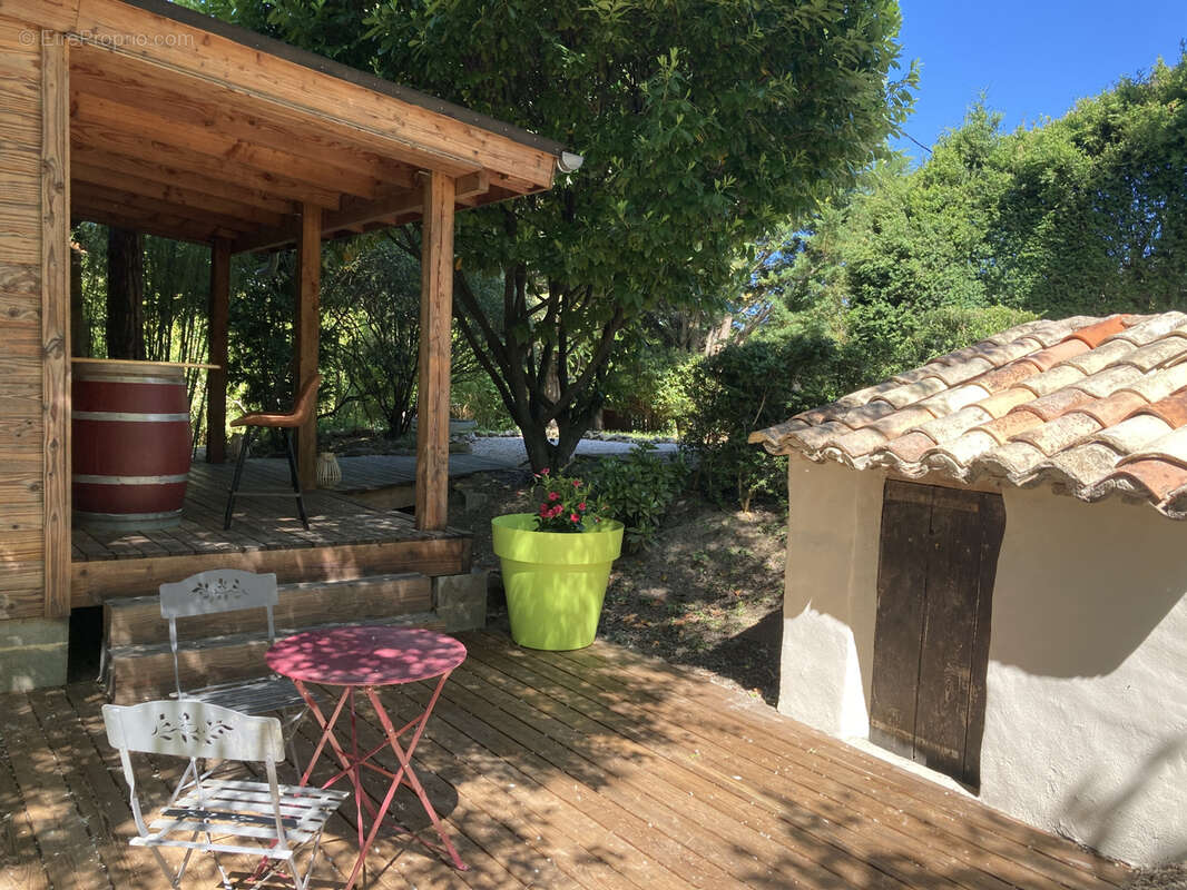 Maison à VAISON-LA-ROMAINE