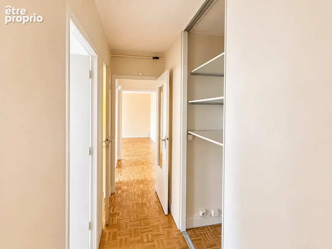 Appartement T2 47 m2 Chantilly centre - photo 4