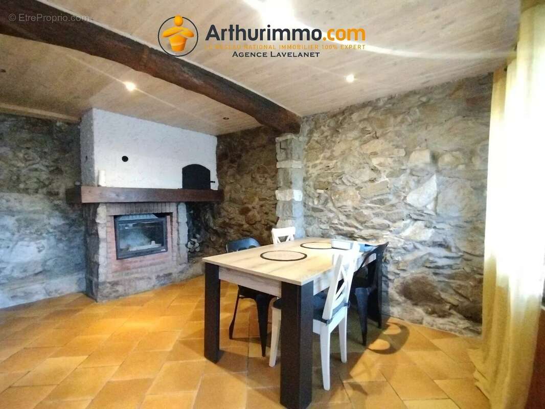 Charmante grange renovee de 53m² avec terrasse et garage - photo 4