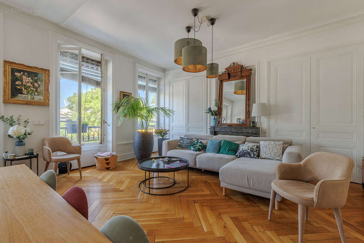 Appartement à LYON-7E