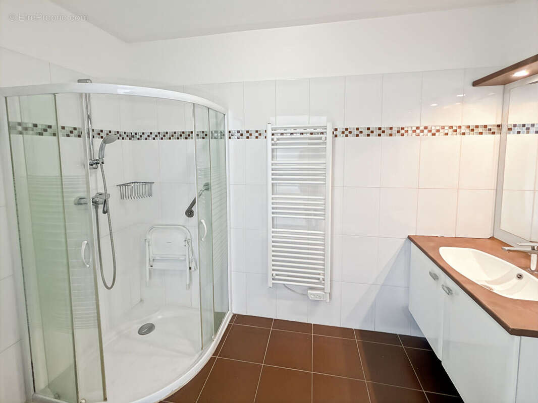 Appartement 2 pièces à vendre à Sainte-Geneviève-des-Bois - Réf 16590 - photo 6