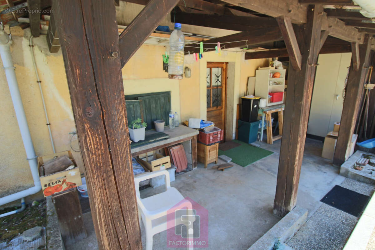 Maison à PUY-L'EVEQUE