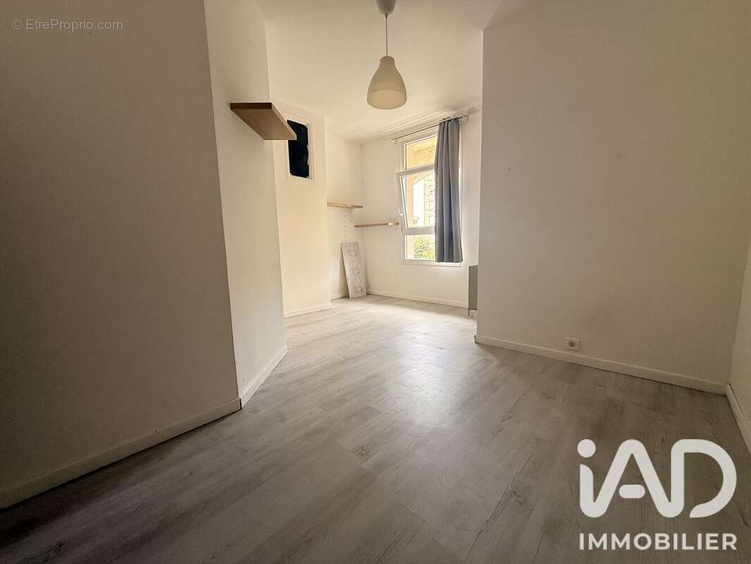 Maison 100 m² à Paron  - photo 3