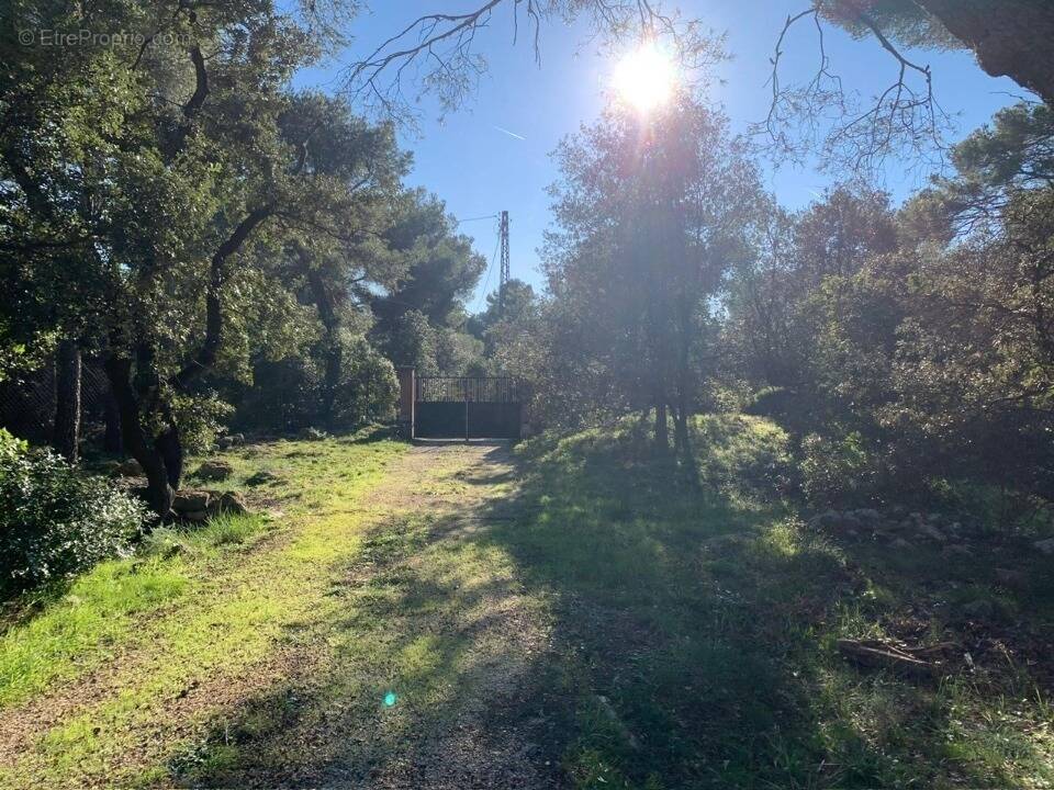 Terrain à MARTIGUES