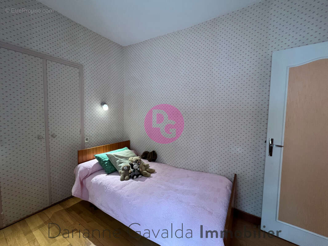 Maison à DECAZEVILLE