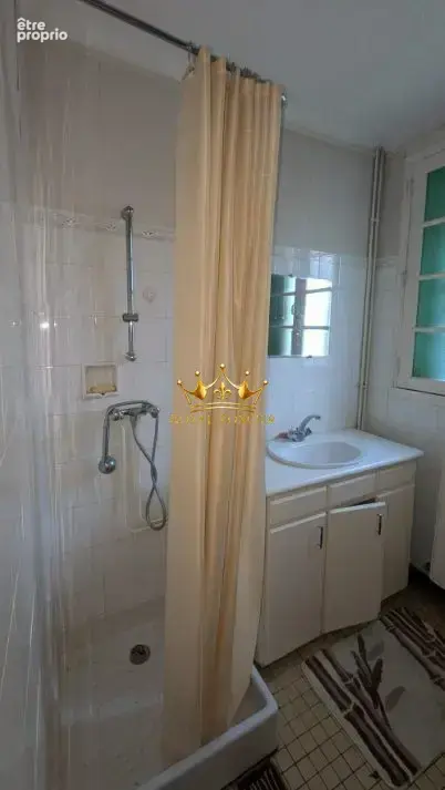 Salle d'eau RDC