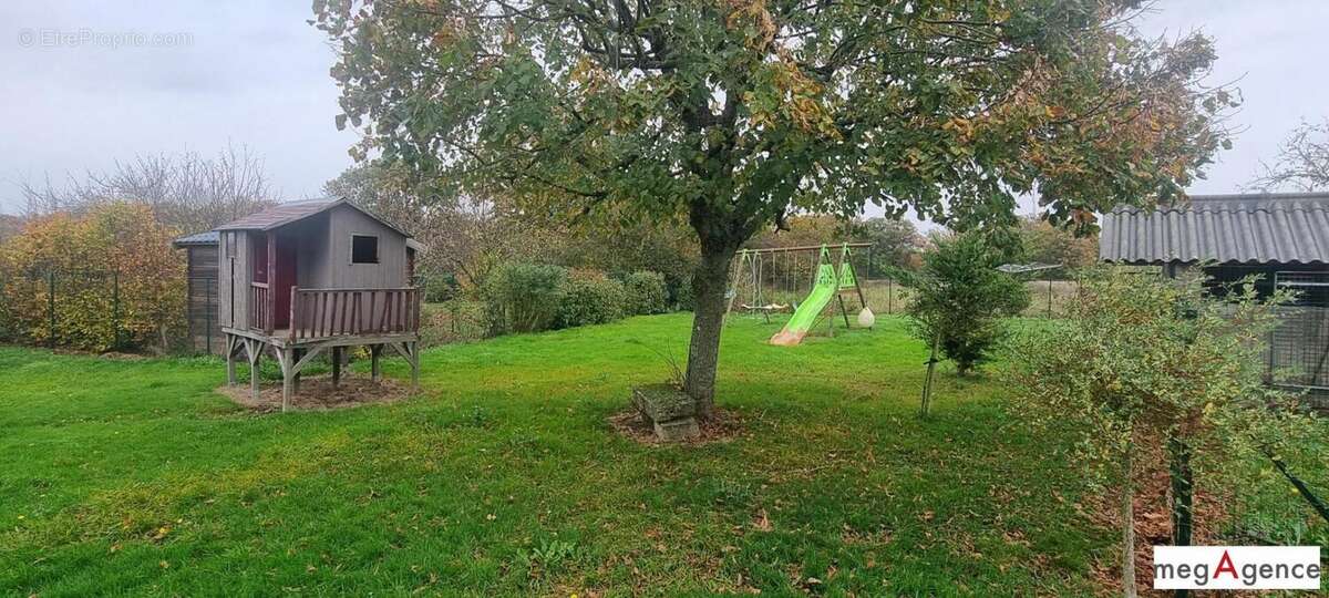 Maison à SAINT-LEONARD-EN-BEAUCE