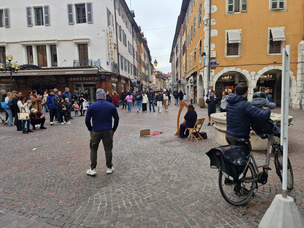 Commerce à ANNECY