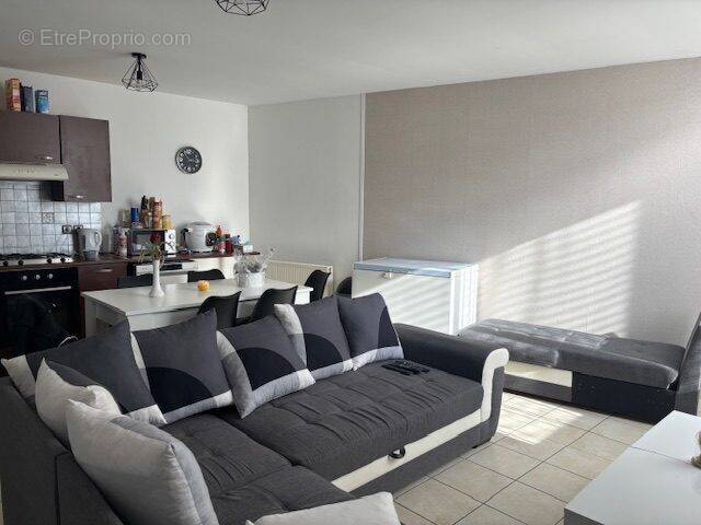 Appartement à CAUDRY