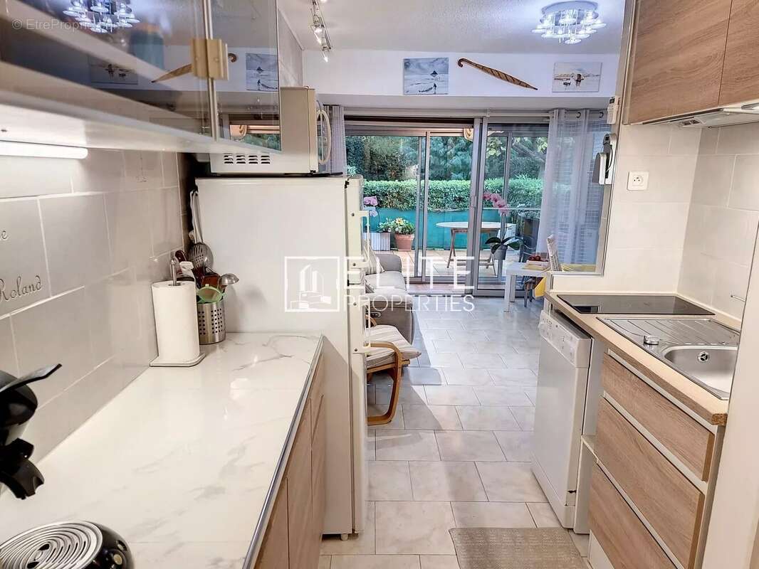 Appartement à MANDELIEU-LA-NAPOULE