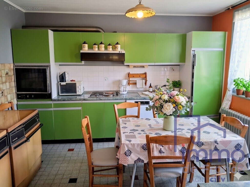 Maison 116 m² à Le Puy-En-Velay  - photo 3