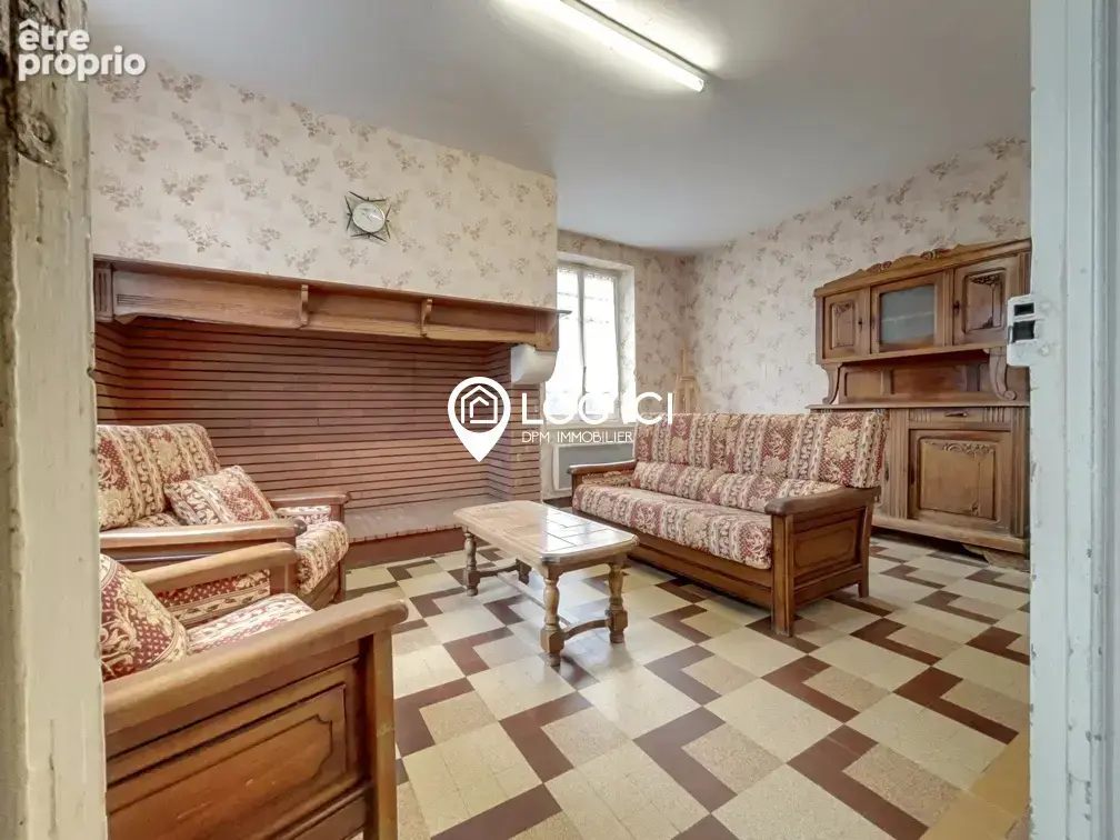 Ancien corps de ferme avec maison d'habitation, grange et hangar - photo 4