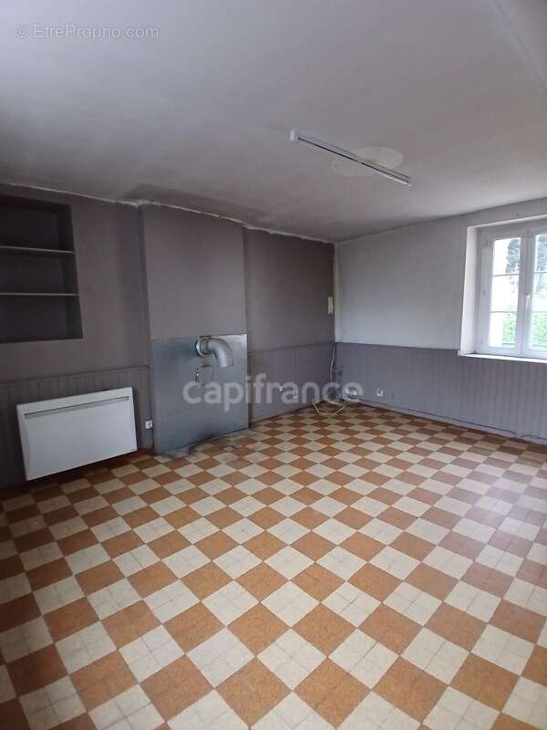 Maison 3 pièces en pierre à restaurer - LA GRAVERIE (14350) - photo 7