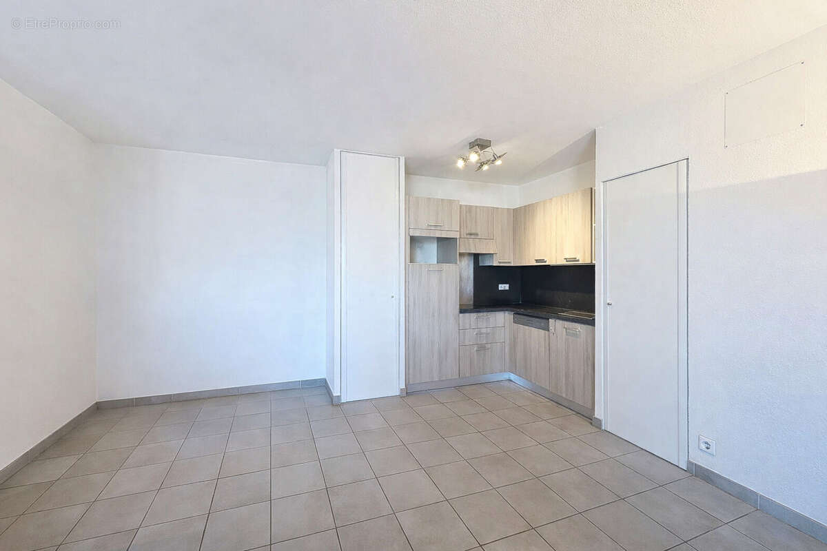 Appartement à MARSEILLE-10E