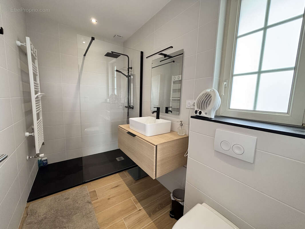 Maison à LE GIROUARD