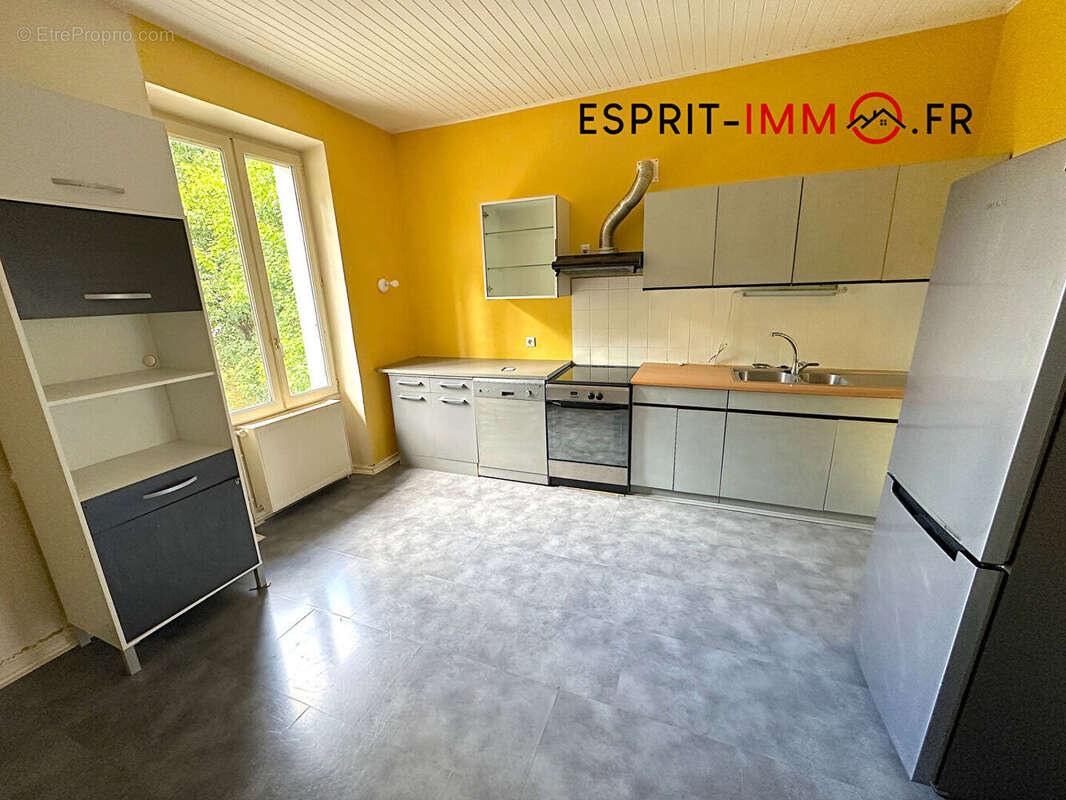 Appartement à SEYSSEL