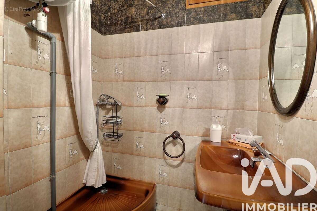 Photo 8 - Appartement à MARSEILLE-4E