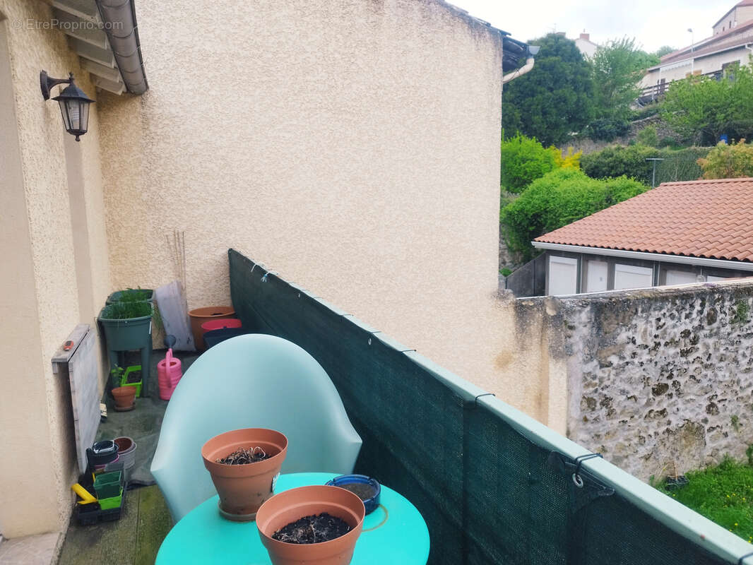 Appartement à BOURG-ARGENTAL