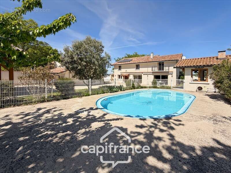 Maison à EPINOUZE