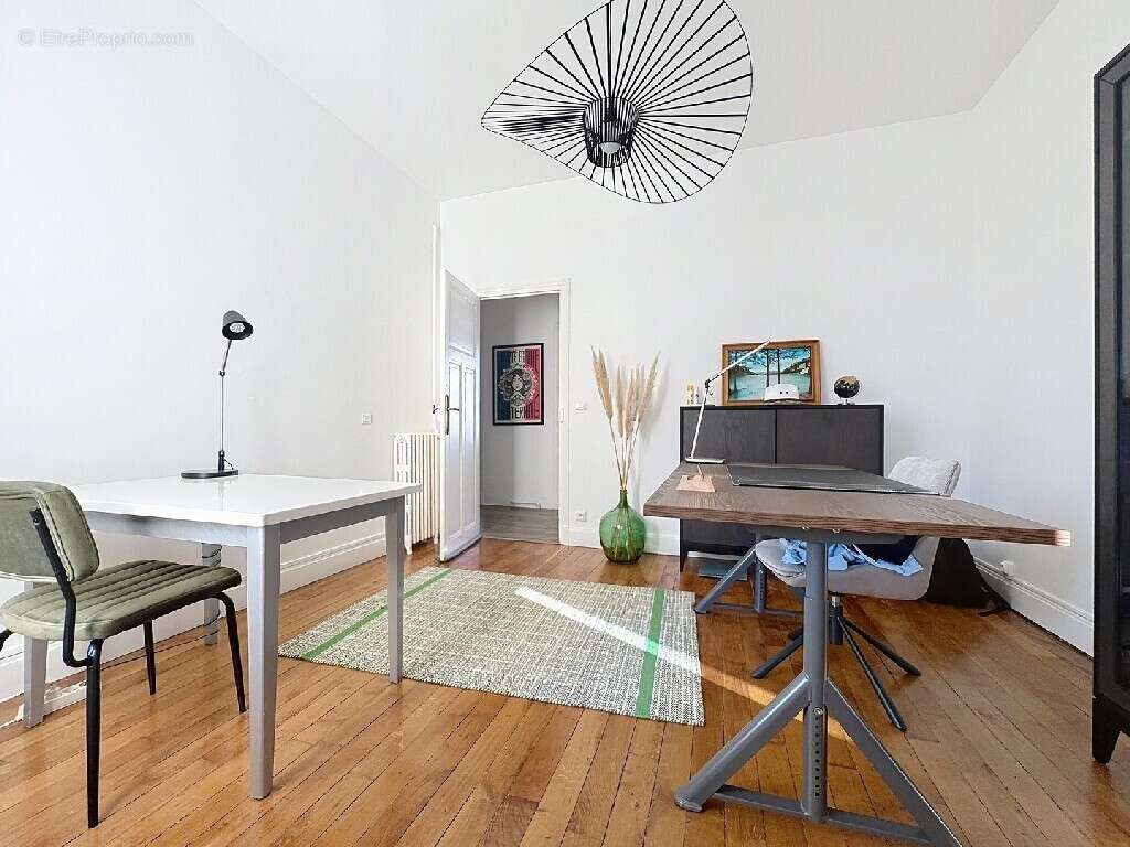 Appartement à VICHY