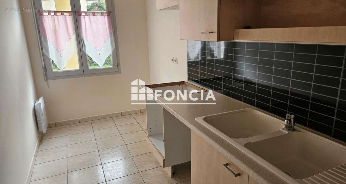 Appartement 71 m² à Chambourcy  - photo 4