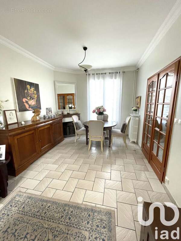 Photo 3 - Maison à LIVRY-GARGAN