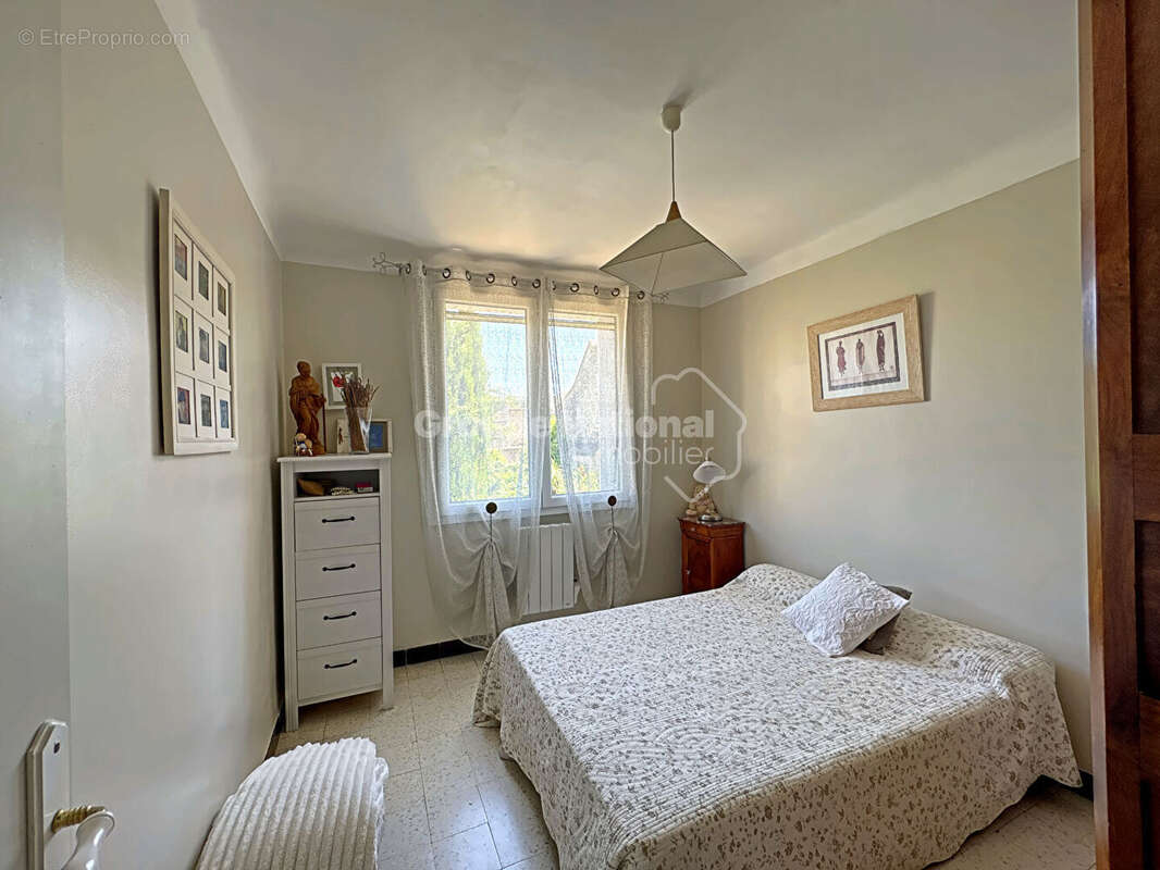 Mas de village 240 M² - piscine - garage - photo 5