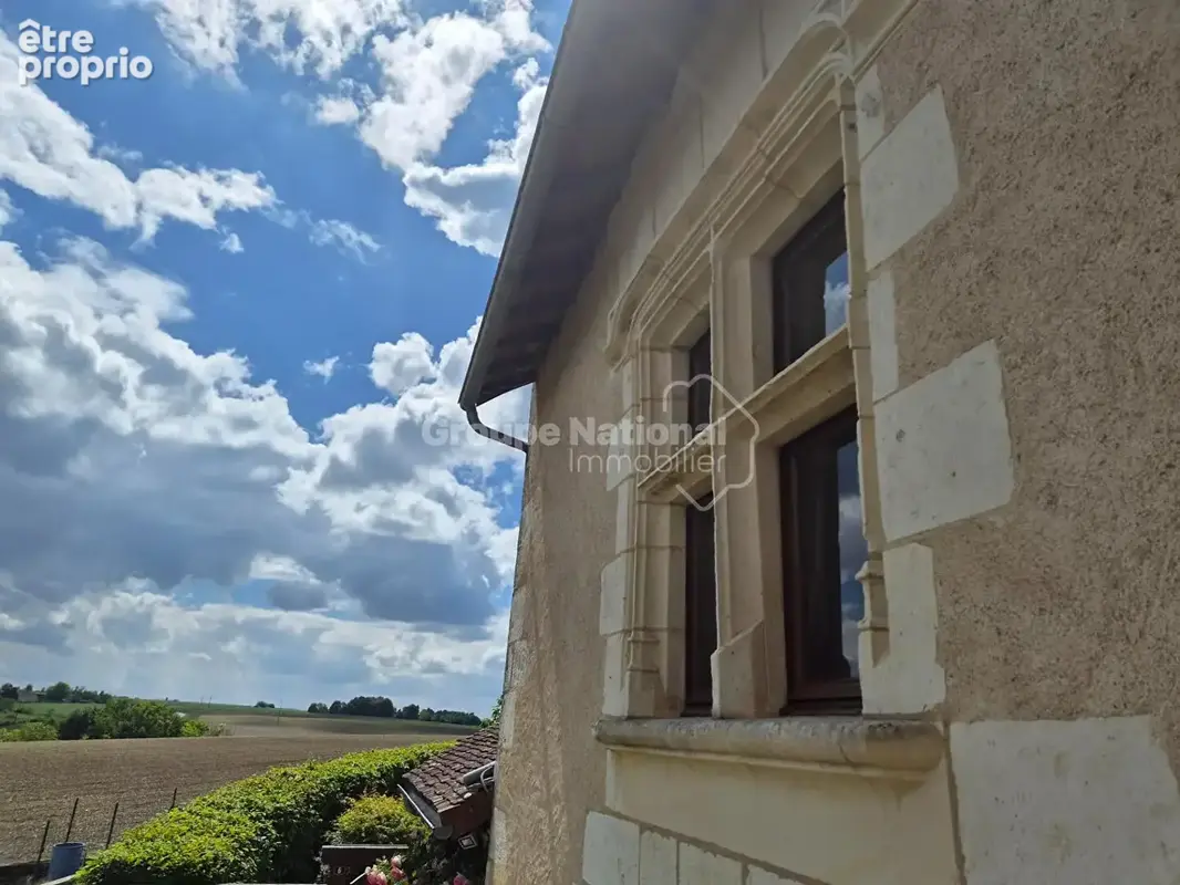 Maison de caractère XVème rénovée; 192 m² ; 5 ch;  Terrain 2 566 m² sans vis-à-vis - photo 14
